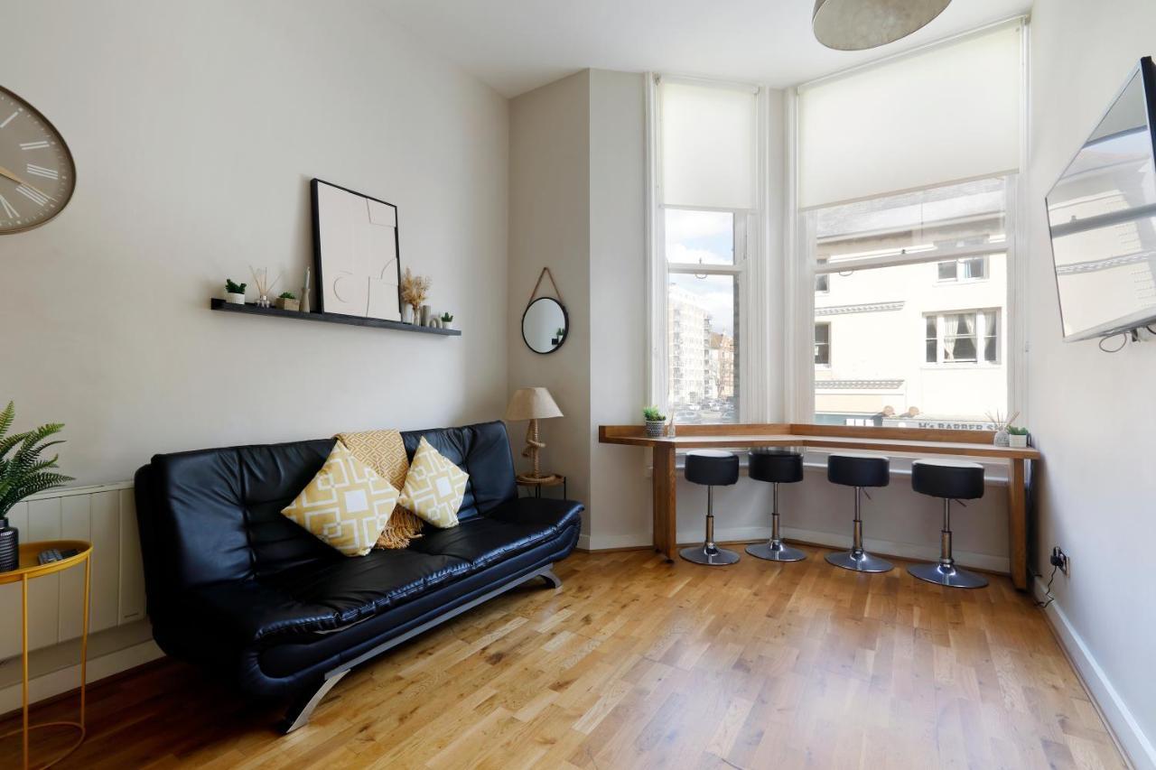 Great 2 Bedroom Apt By The Beach And Town Okręg wyborczy Hove Zewnętrze zdjęcie