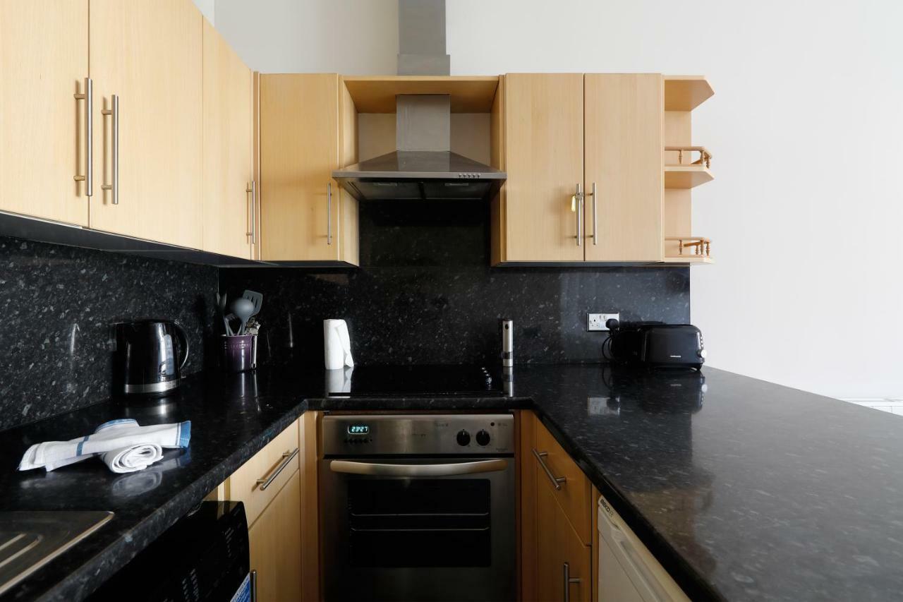 Great 2 Bedroom Apt By The Beach And Town Okręg wyborczy Hove Zewnętrze zdjęcie